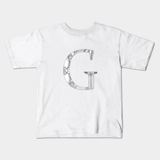 Henna Alphabet G / Henna Letter G - Black Henna Line Art Kids T-Shirt